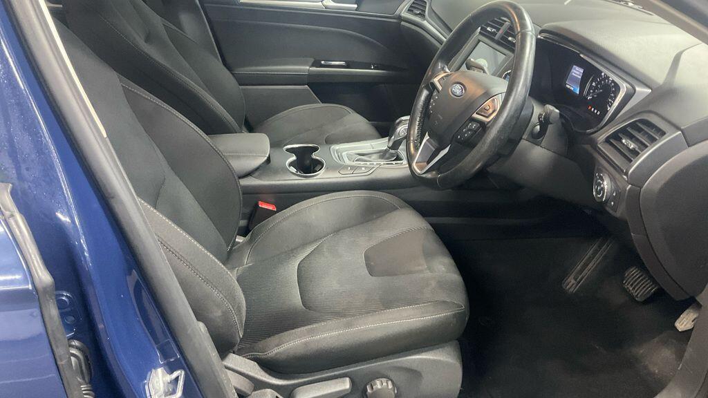 Used Ford Mondeo 2017 for sale - 76964998: Photo 8