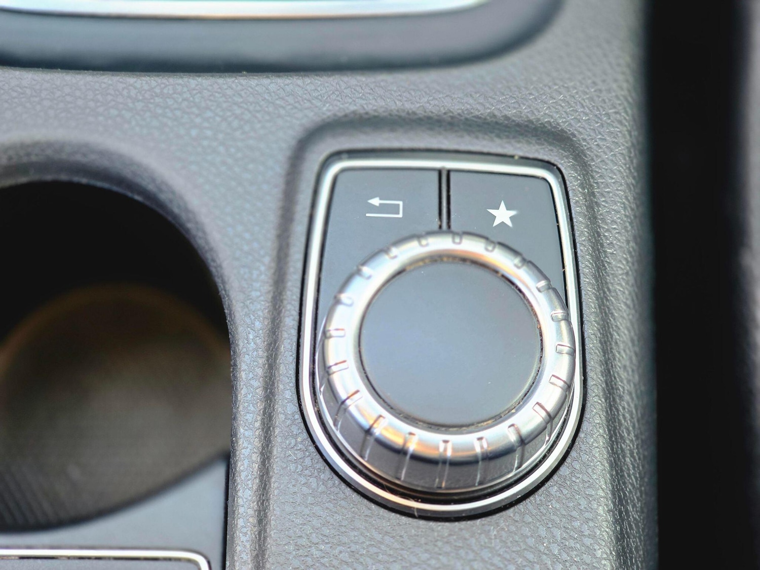 Used Mercedes-Benz A-Class 2017 for sale - 77549625: Photo 34