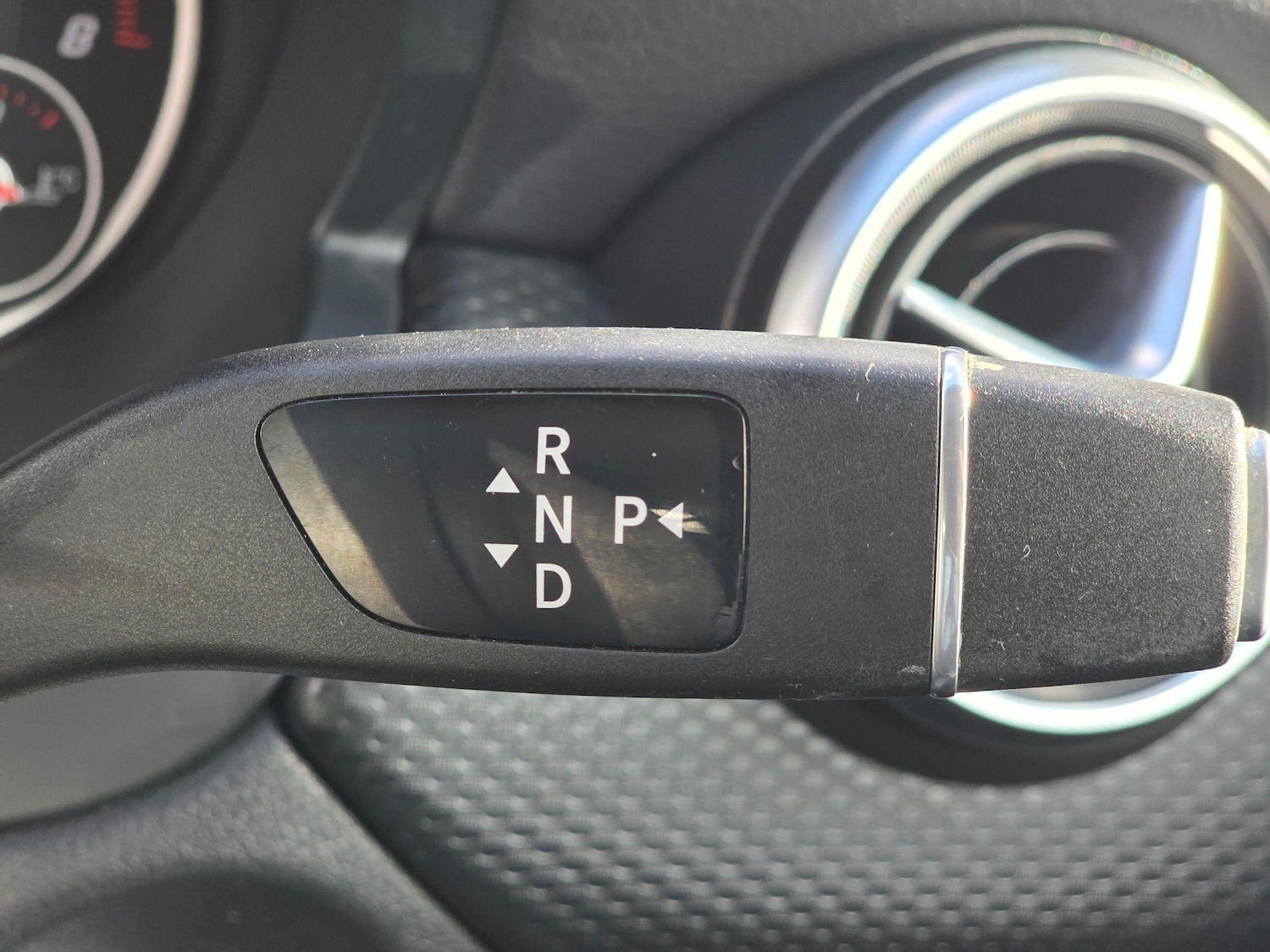 Used Mercedes-Benz A-Class 2017 for sale - 77549625: Photo 37