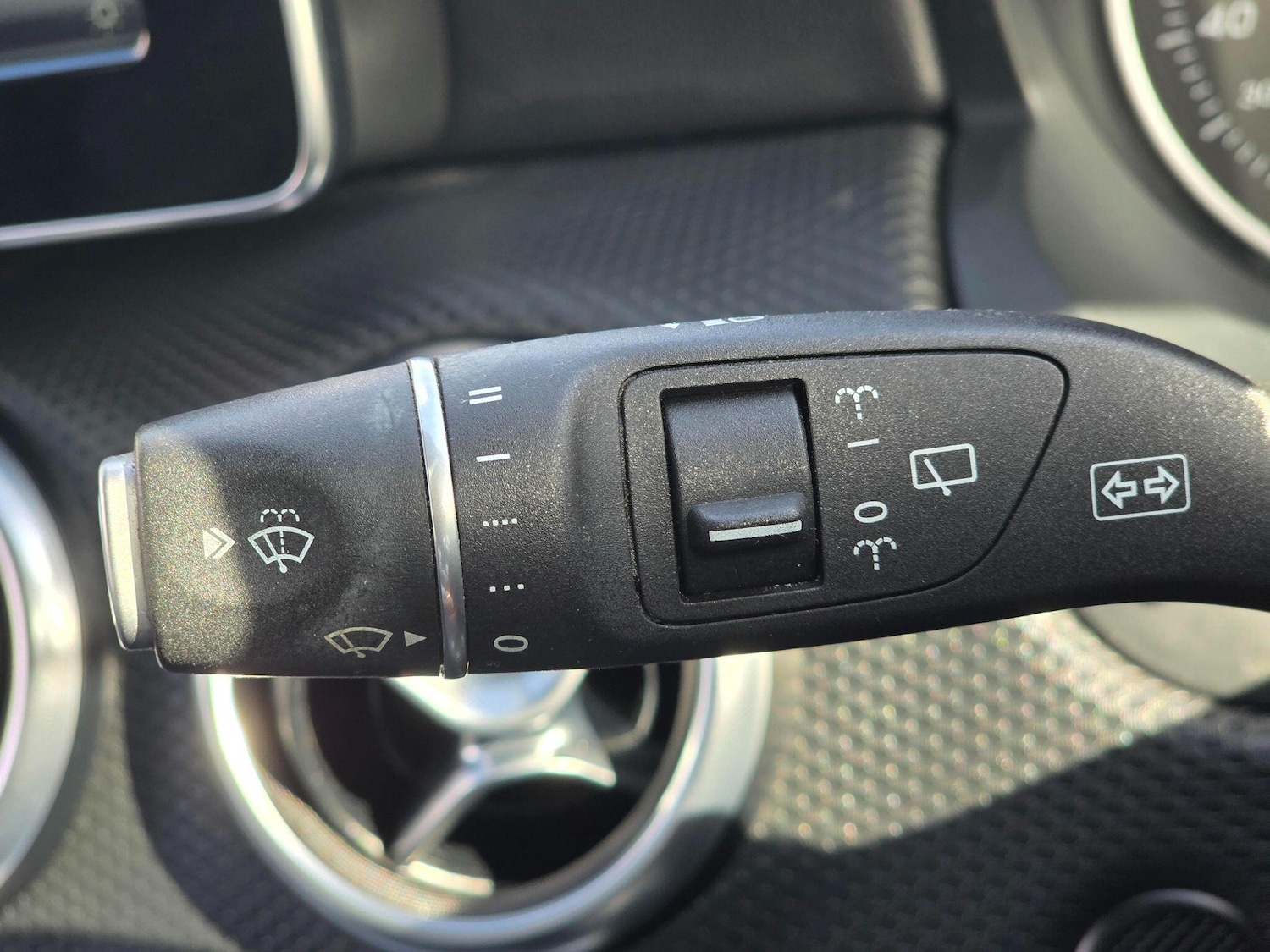 Used Mercedes-Benz A-Class 2017 for sale - 77549625: Photo 38