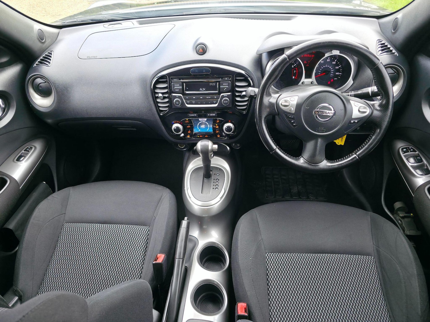 Used Nissan Juke 2015 for sale - 76084217: Photo 27