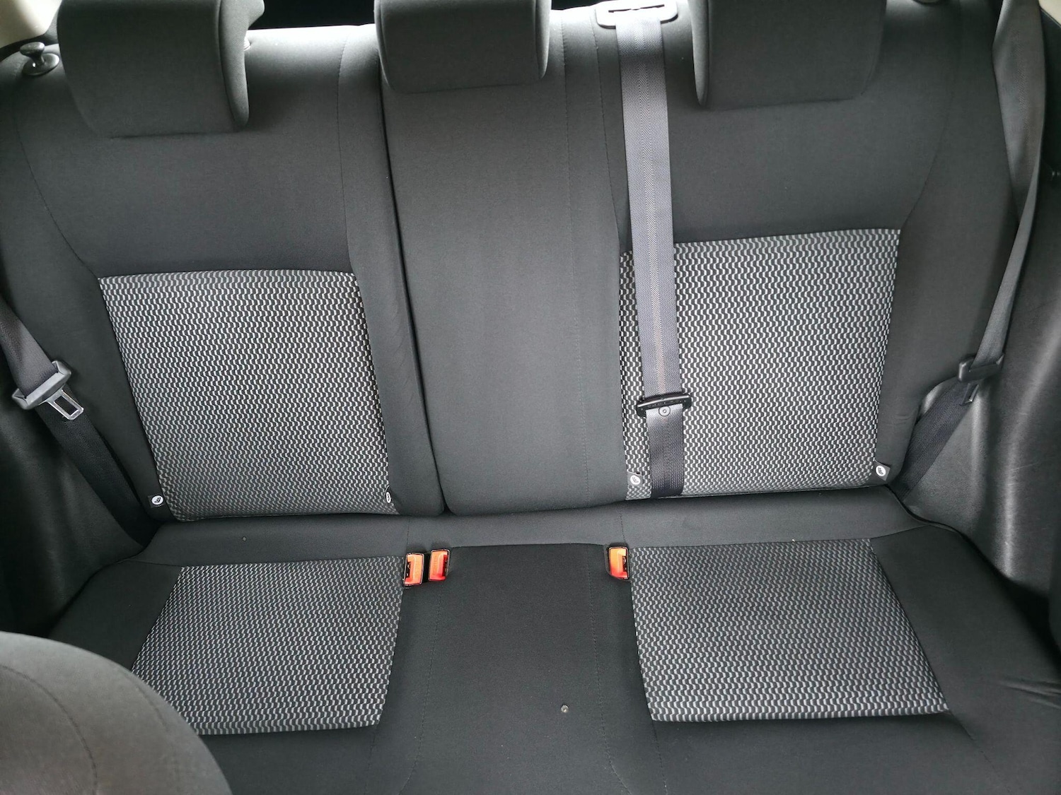 Used Nissan Juke 2015 for sale - 76084217: Photo 28
