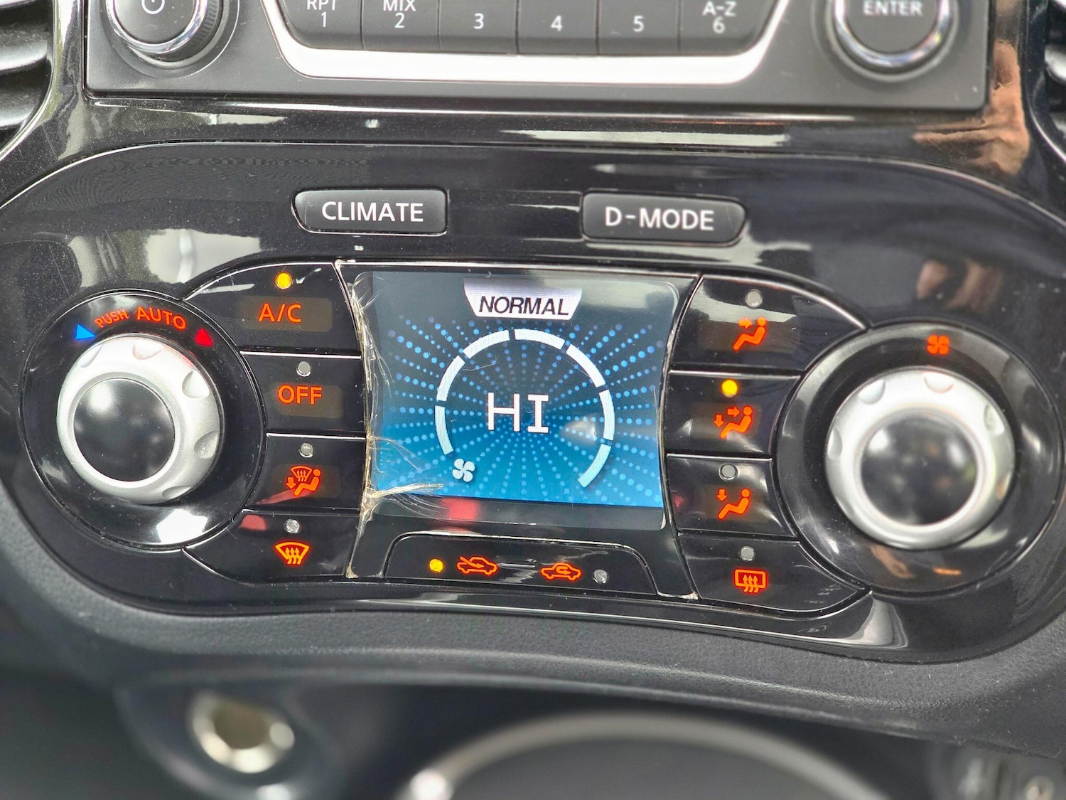 Used Nissan Juke 2015 for sale - 76084217: Photo 43