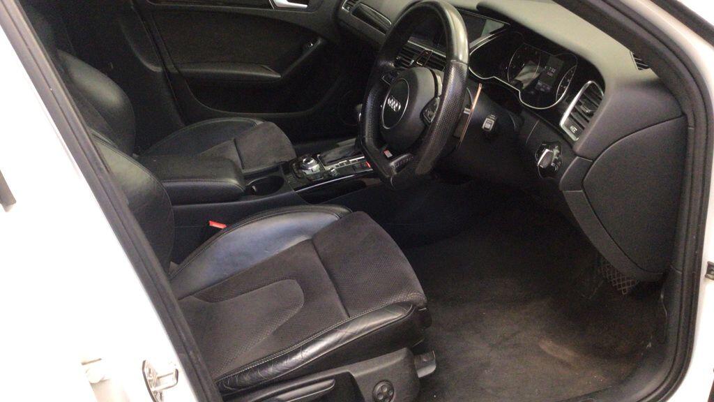 Used Audi A4 2013 for sale - 76388687: Photo 10