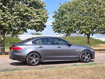 Used Jaguar XE 2018 for sale - 79808252: Photo