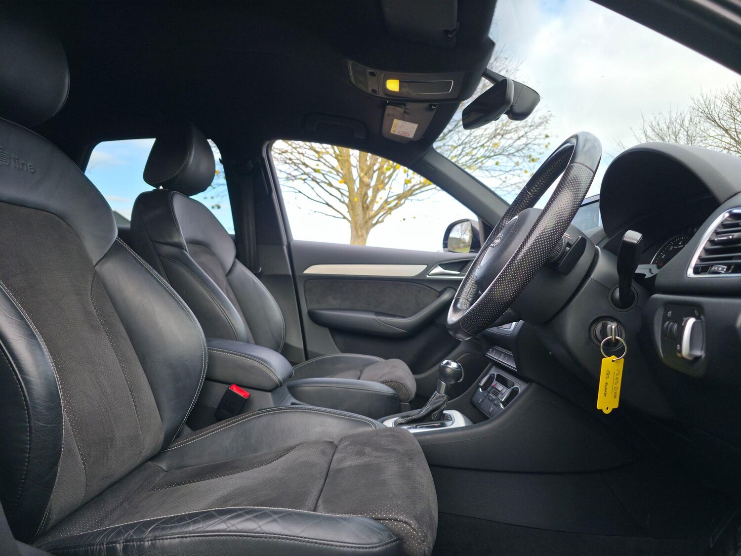 Used Audi Q3 2015 for sale - 76441303: Photo 18