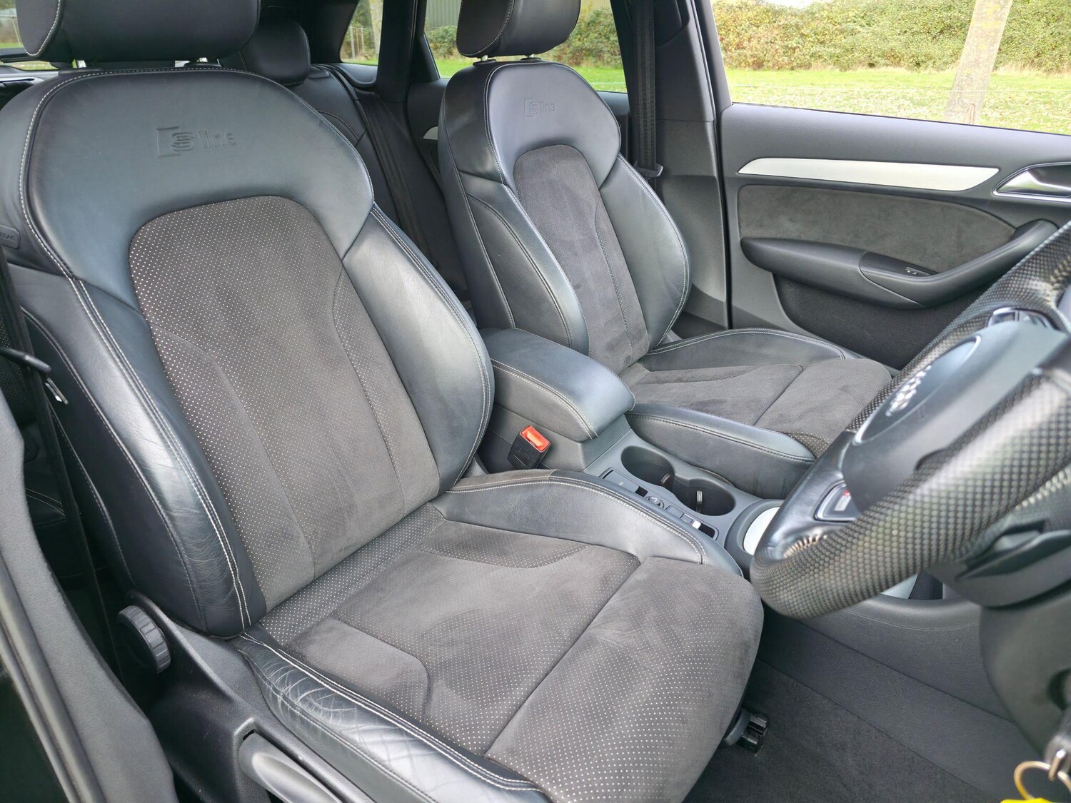 Used Audi Q3 2015 for sale - 76441303: Photo 28