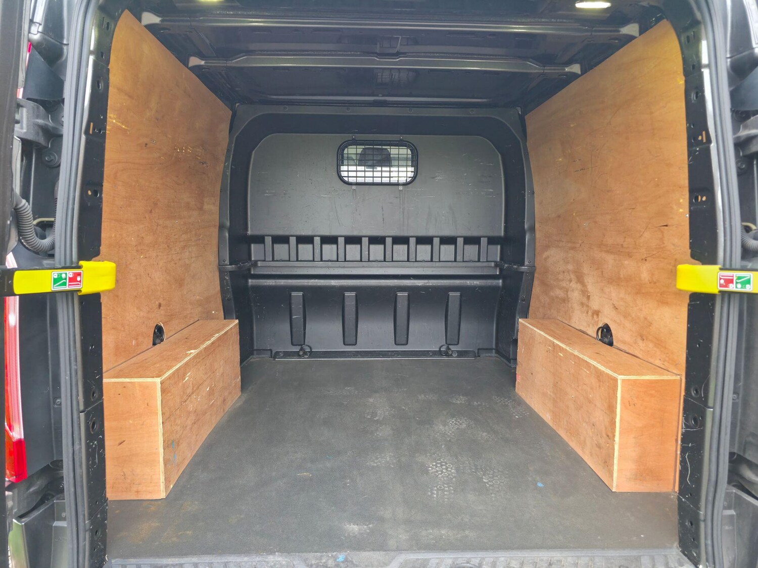 Used Ford Transit Custom 2017 for sale - 76538553: Photo 47