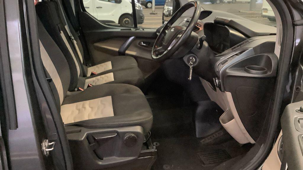 Used Ford Transit Custom 2017 for sale - 76538553: Photo 9