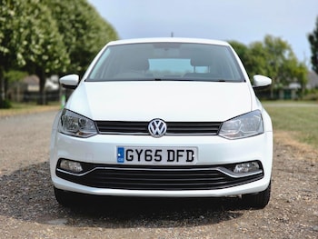 Used Volkswagen Polo 2015 for sale - 75414299: Photo