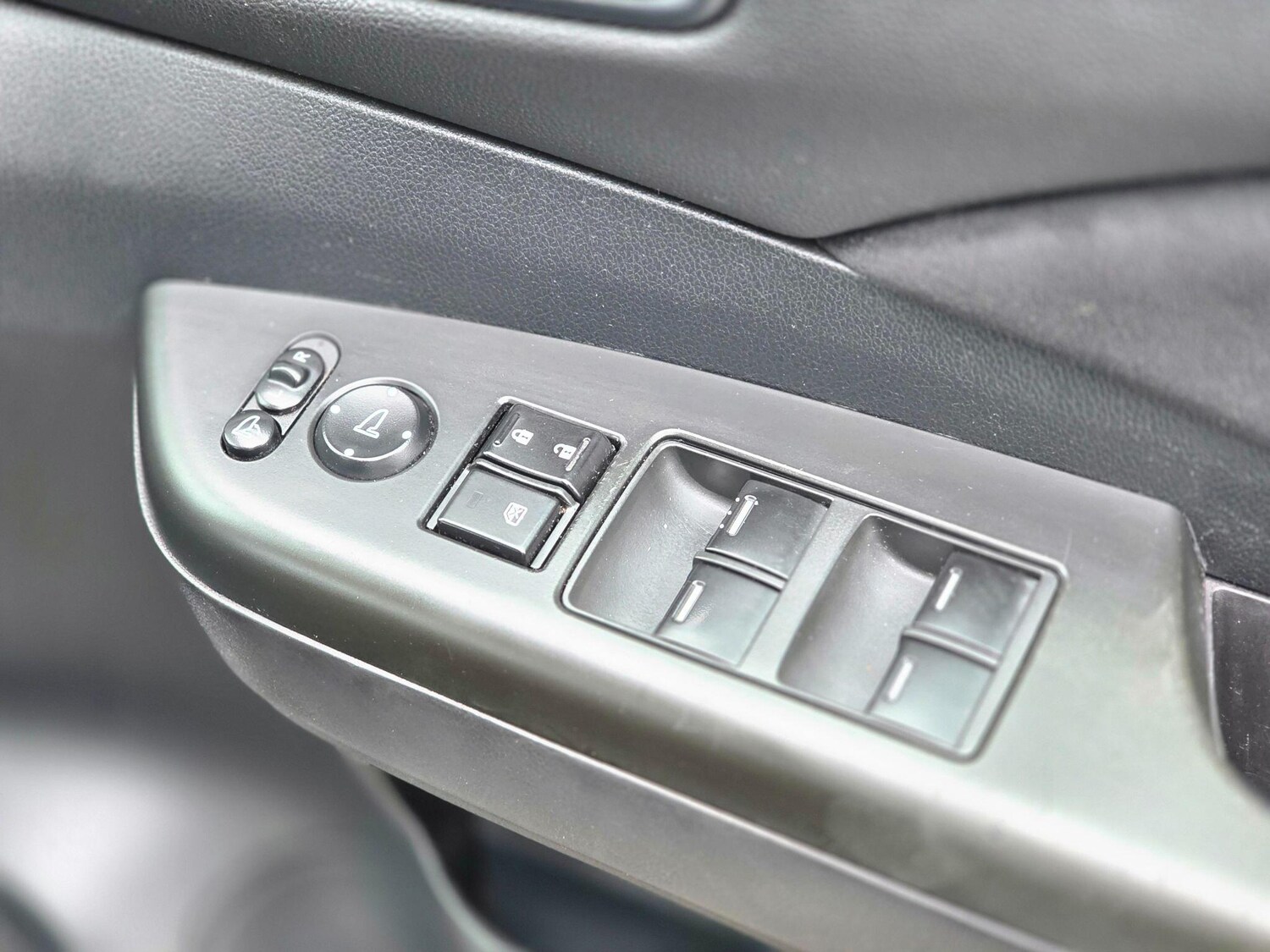 Used Honda CR-V 2013 for sale - 77626123: Photo 28