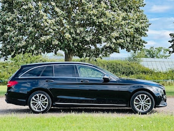 Used Mercedes-Benz C Class 2016 for sale - 79039410: Photo