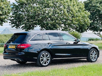 Used Mercedes-Benz C Class 2016 for sale - 79039410: Photo