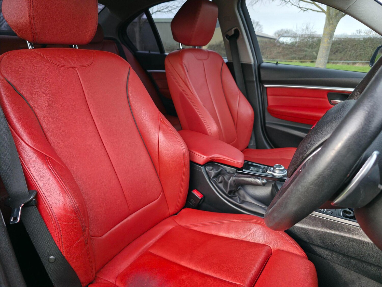 Used BMW 3 Series 2017 for sale - 77549638: Photo 29