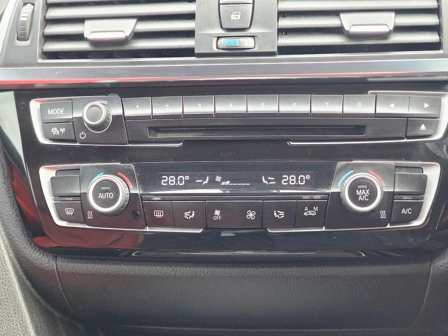 Used BMW 3 Series 2017 for sale - 77549638: Photo 47