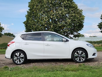 Used Nissan Pulsar 2016 for sale - 79401194: Photo