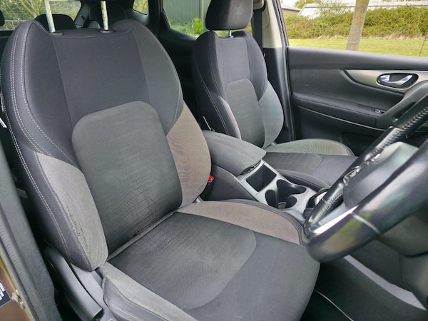 Used Nissan Qashqai 2017 for sale - 74323605: Photo 21