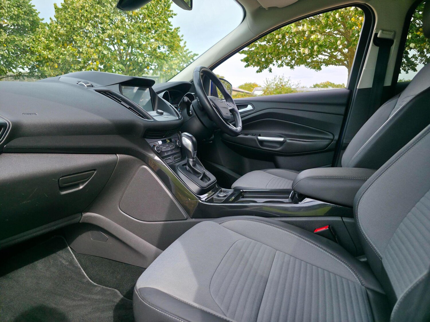 Used Ford Kuga 2016 for sale - 75809441: Photo 29