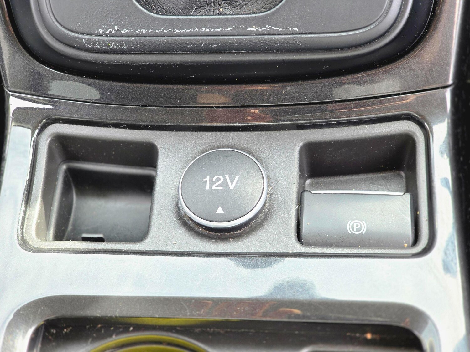 Used Ford Kuga 2016 for sale - 75809441: Photo 43