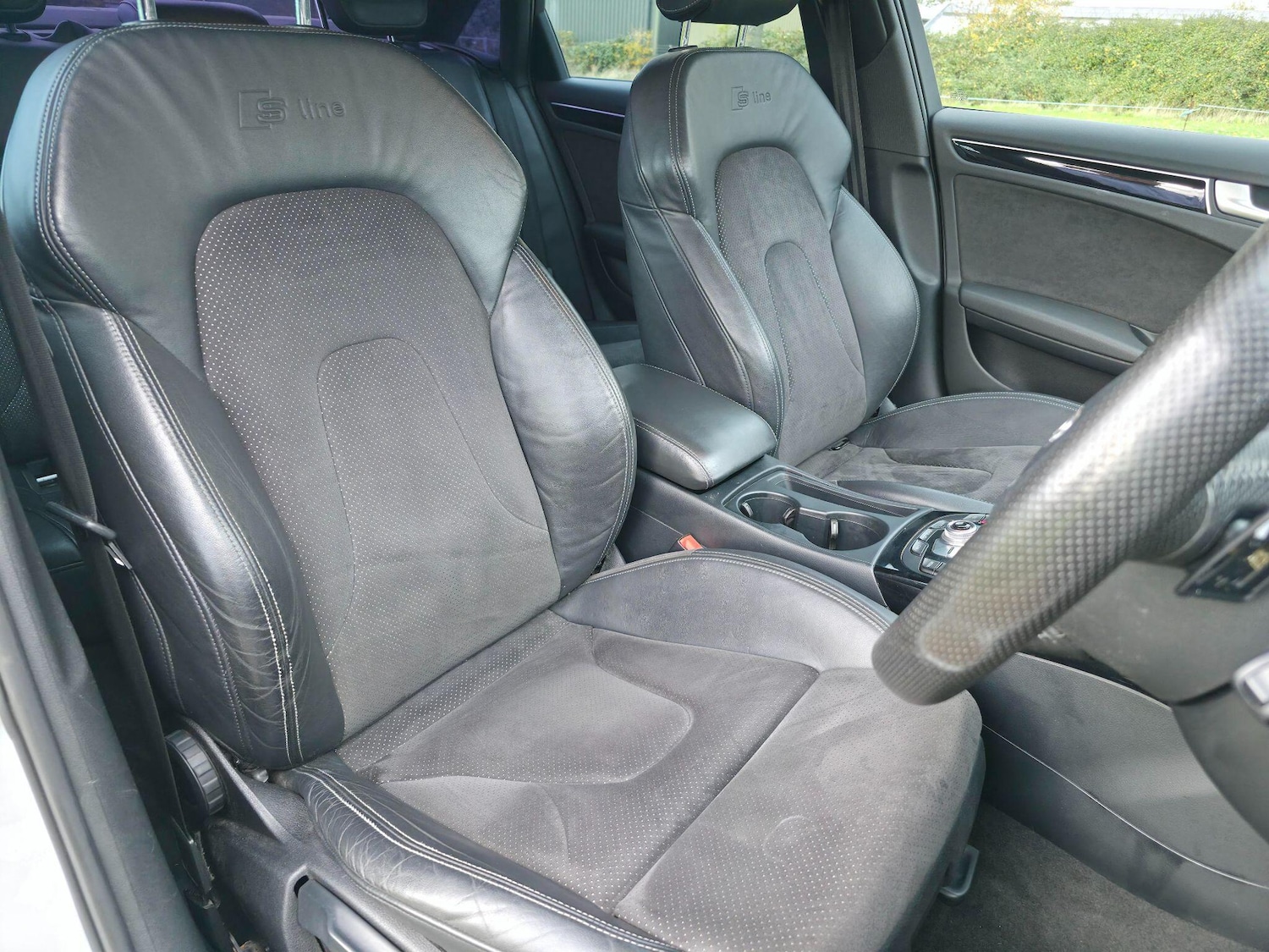 Used Audi A4 2013 for sale - 76989166: Photo 29