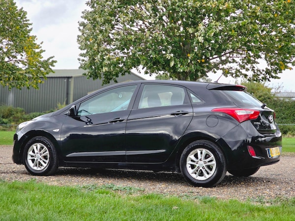 Used Hyundai i30 2014 for sale - 75808901: Photo 13