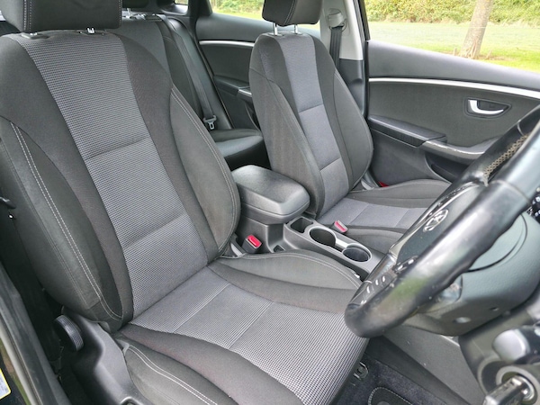 Used Hyundai i30 2014 for sale - 75808901: Photo 30