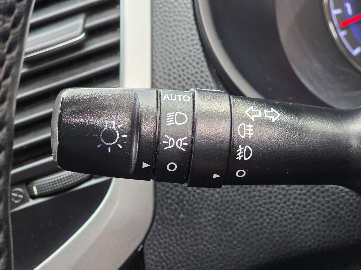 Used Hyundai Ix20 2015 for sale - 75965906: Photo 34