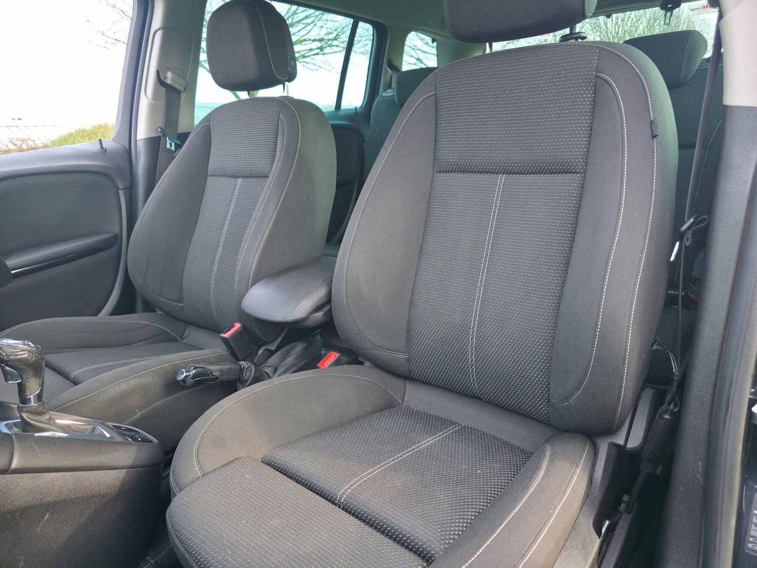 Used Vauxhall Zafira Tourer 2016 for sale - 76991454: Photo 27