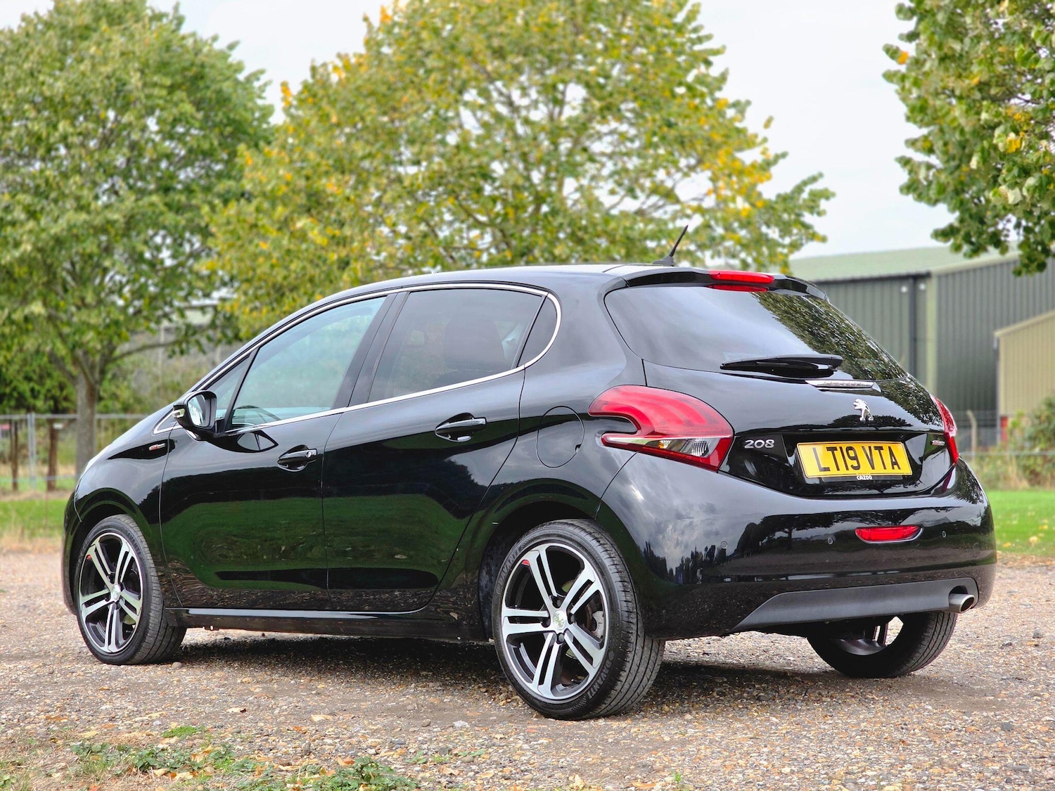 Used Peugeot 208 2019 for sale - 76136067: Photo 12