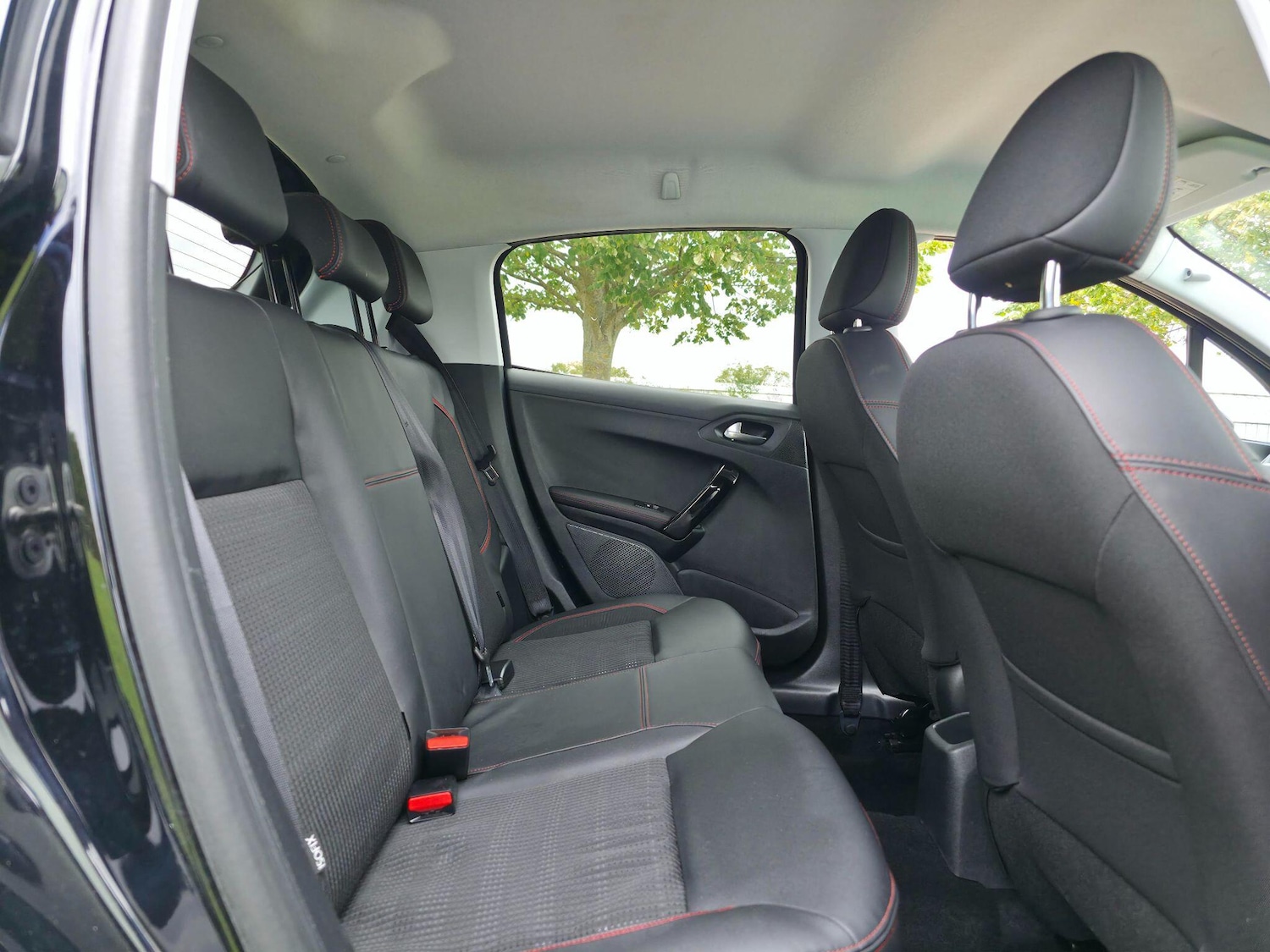 Used Peugeot 208 2019 for sale - 76136067: Photo 21