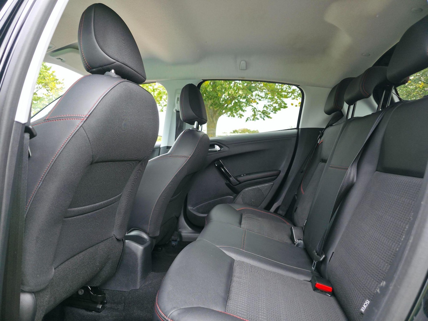 Used Peugeot 208 2019 for sale - 76136067: Photo 25