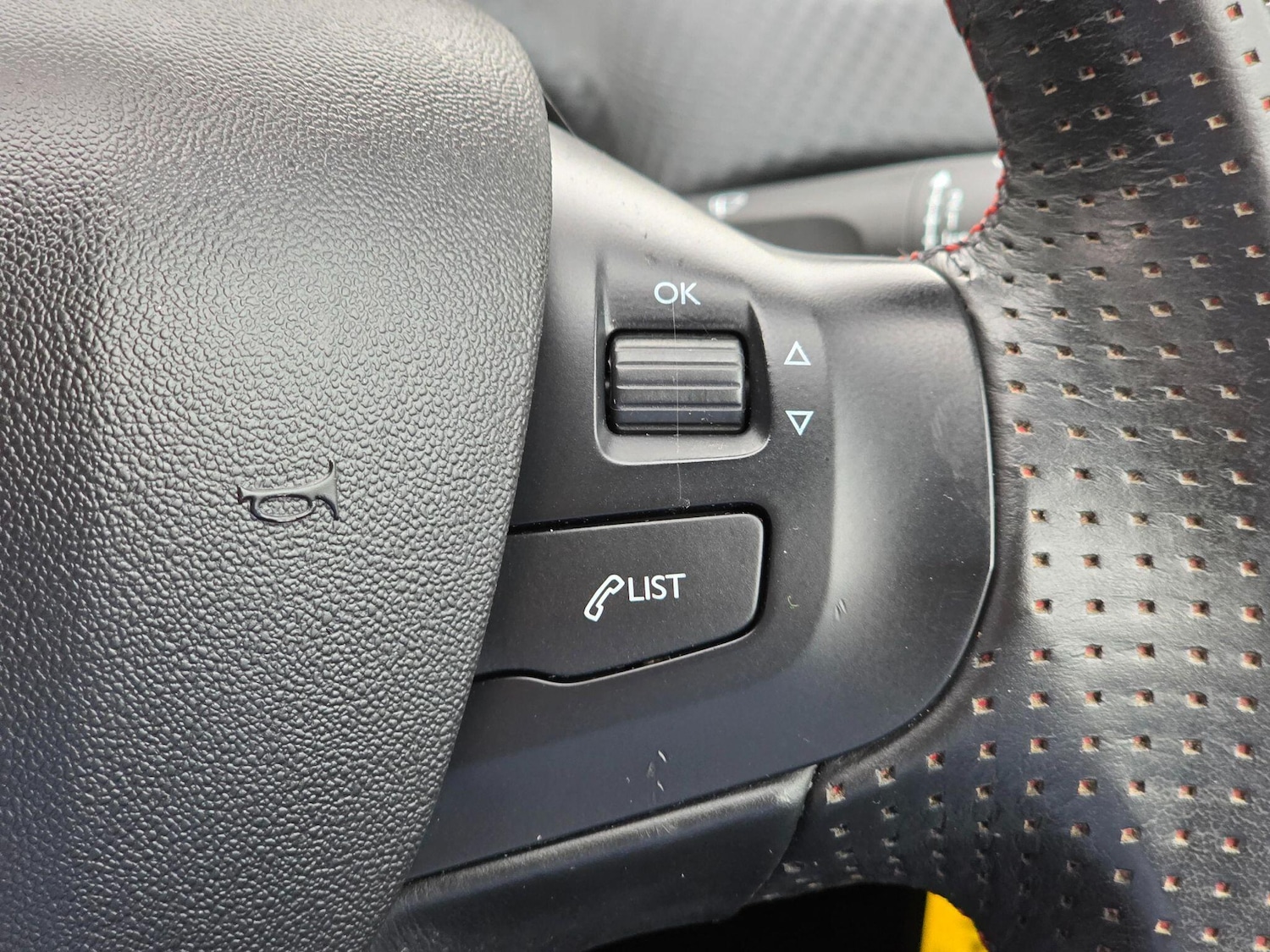 Used Peugeot 208 2019 for sale - 76136067: Photo 35