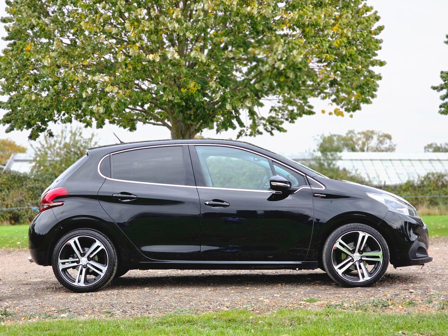 Used Peugeot 208 2019 for sale - 76136067: Photo 4