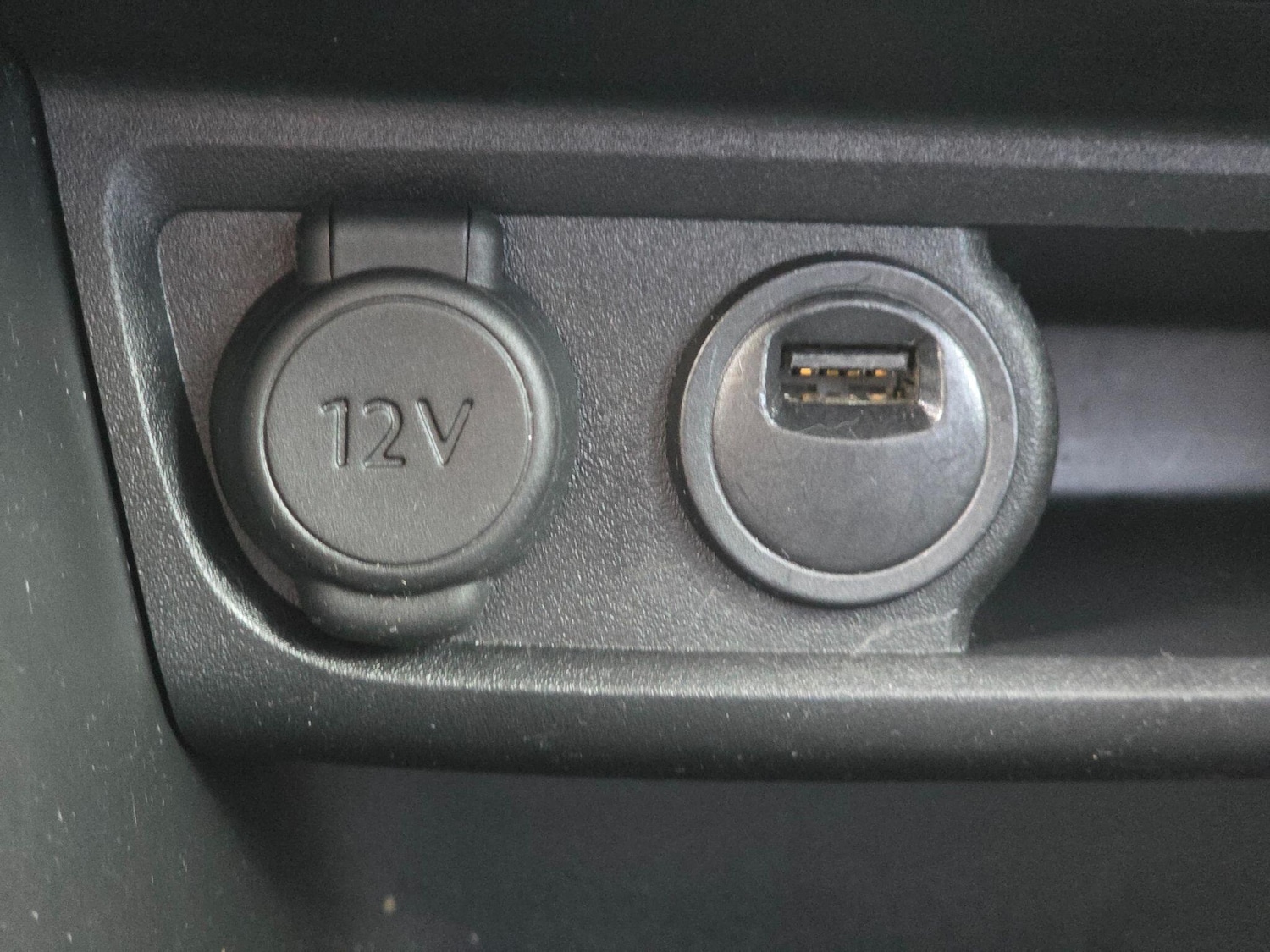 Used Peugeot 208 2019 for sale - 76136067: Photo 42