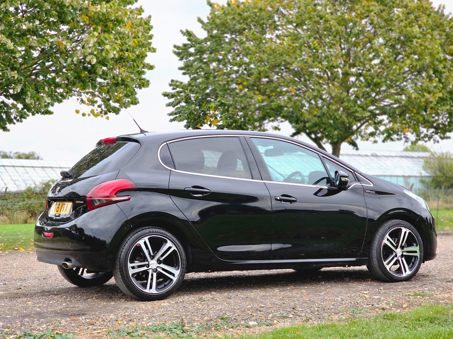 Used Peugeot 208 2019 for sale - 76136067: Photo 6