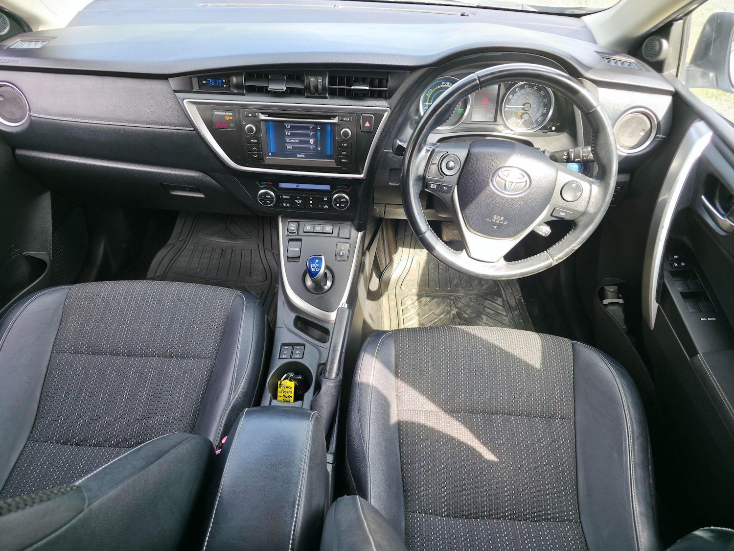 Vehicle 28