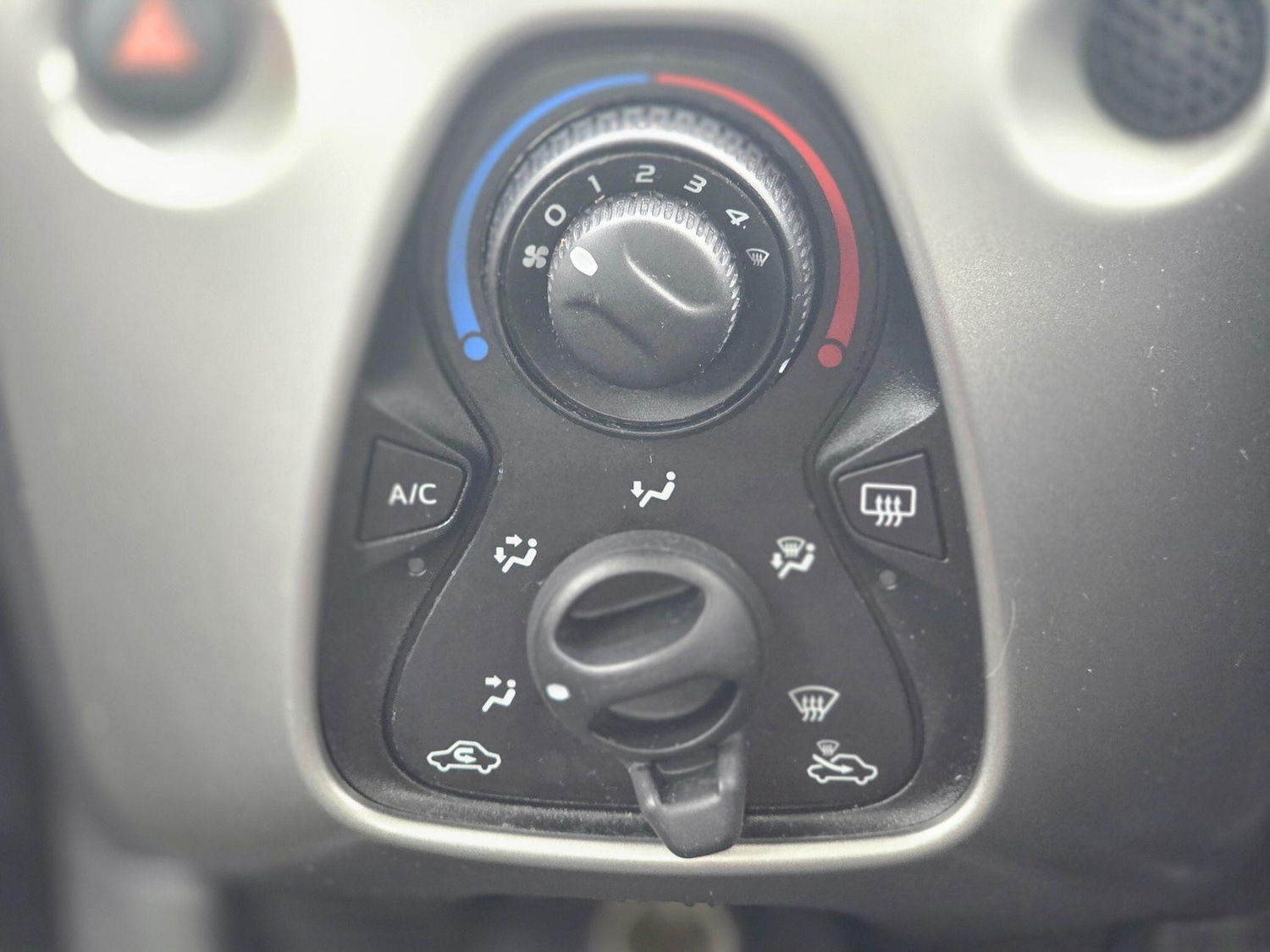 Used Citroen C1 2016 for sale - 76988545: Photo 38