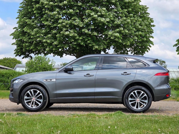 Used Jaguar F-Pace 2016 for sale - 74686369: Photo 8