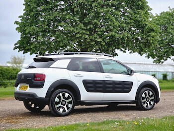 Used Citroen C4 Cactus 2015 for sale - 78481249: Photo