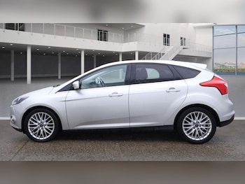 Used Ford Focus 2014 for sale - 76167067: Photo 4