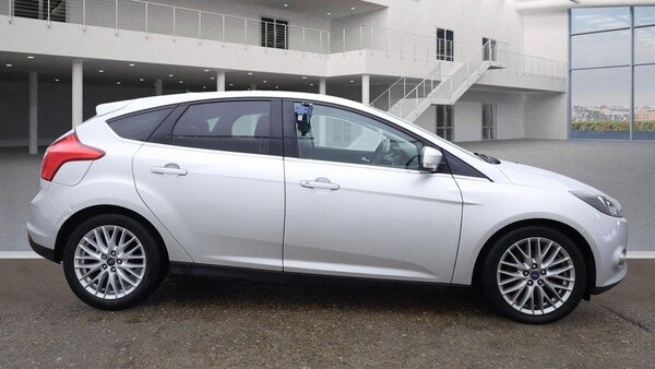 Used Ford Focus 2014 for sale - 76167067: Photo 5