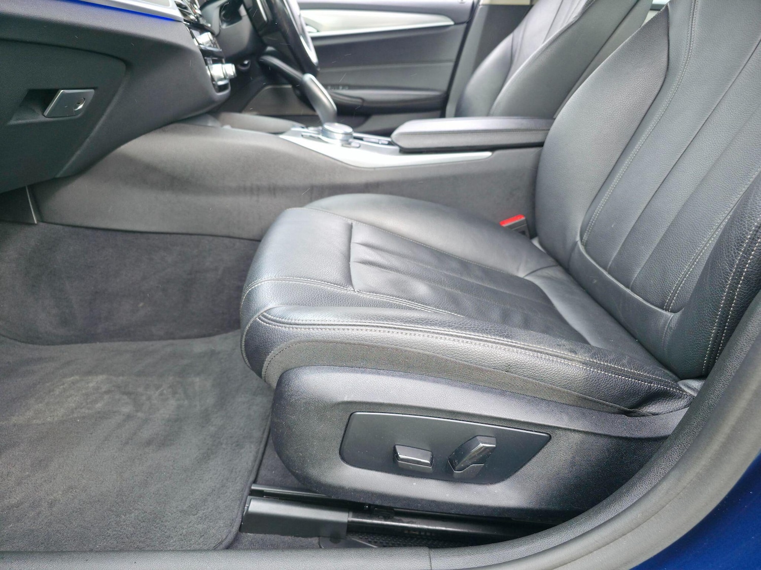 Used BMW 5 Series 2017 for sale - 77305048: Photo 31