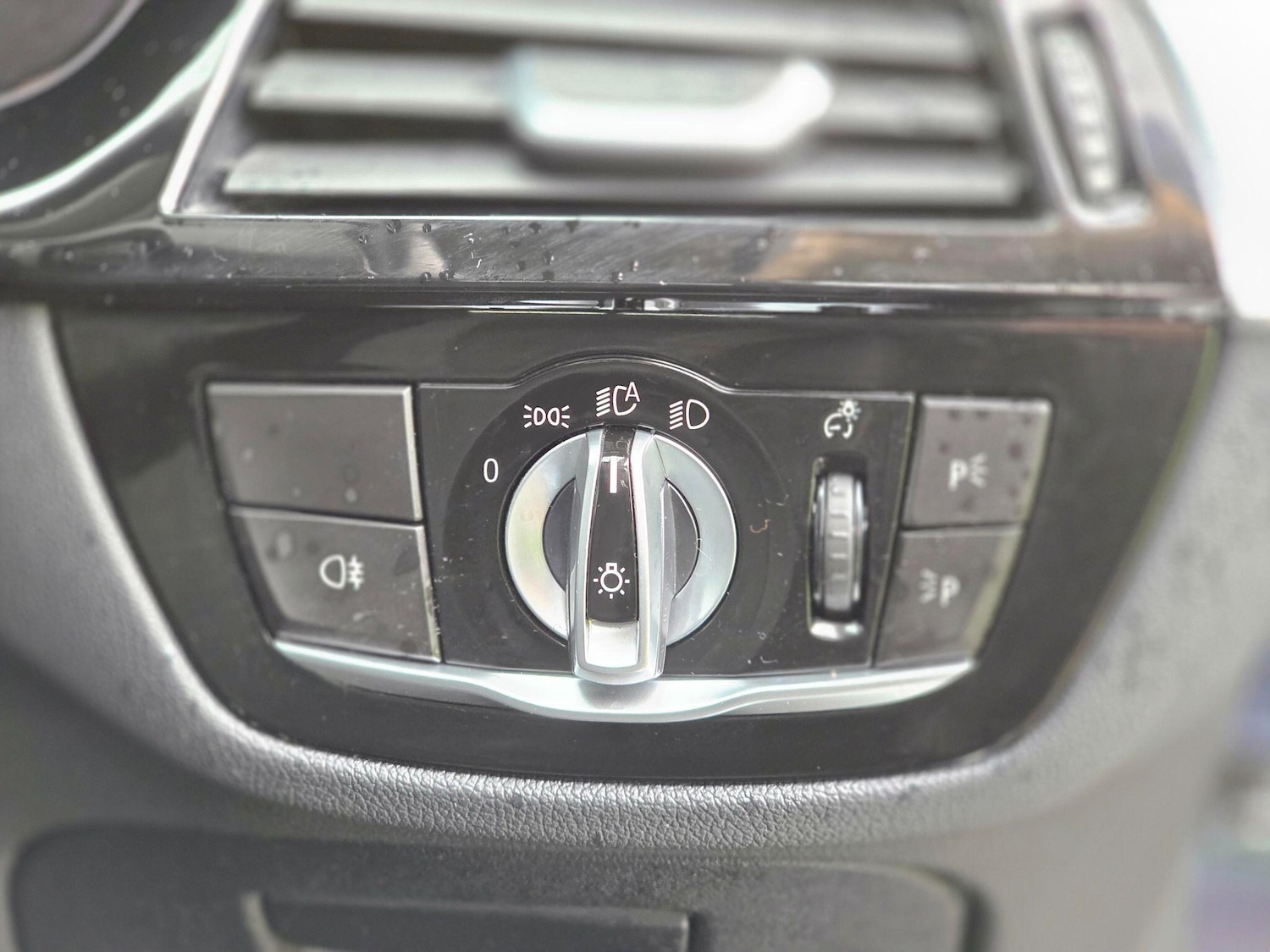 Used BMW 5 Series 2017 for sale - 77305048: Photo 40