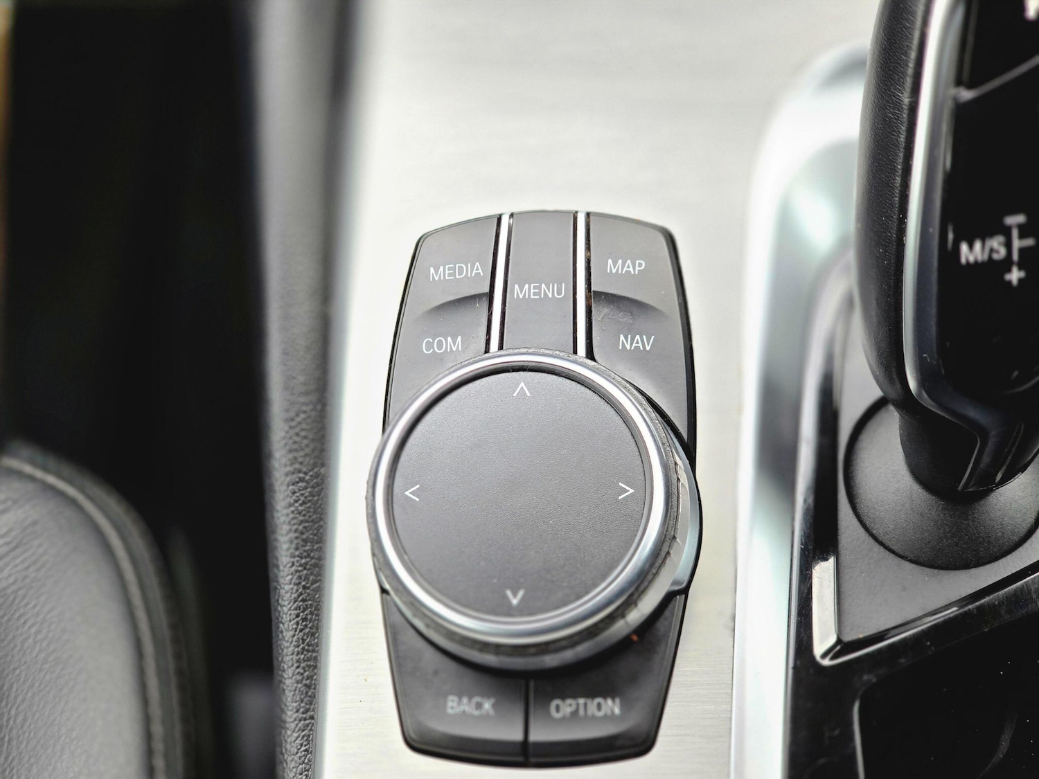 Used BMW 5 Series 2017 for sale - 77305048: Photo 43