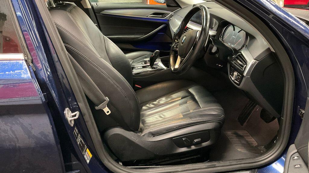 Used BMW 5 Series 2017 for sale - 77305048: Photo 8