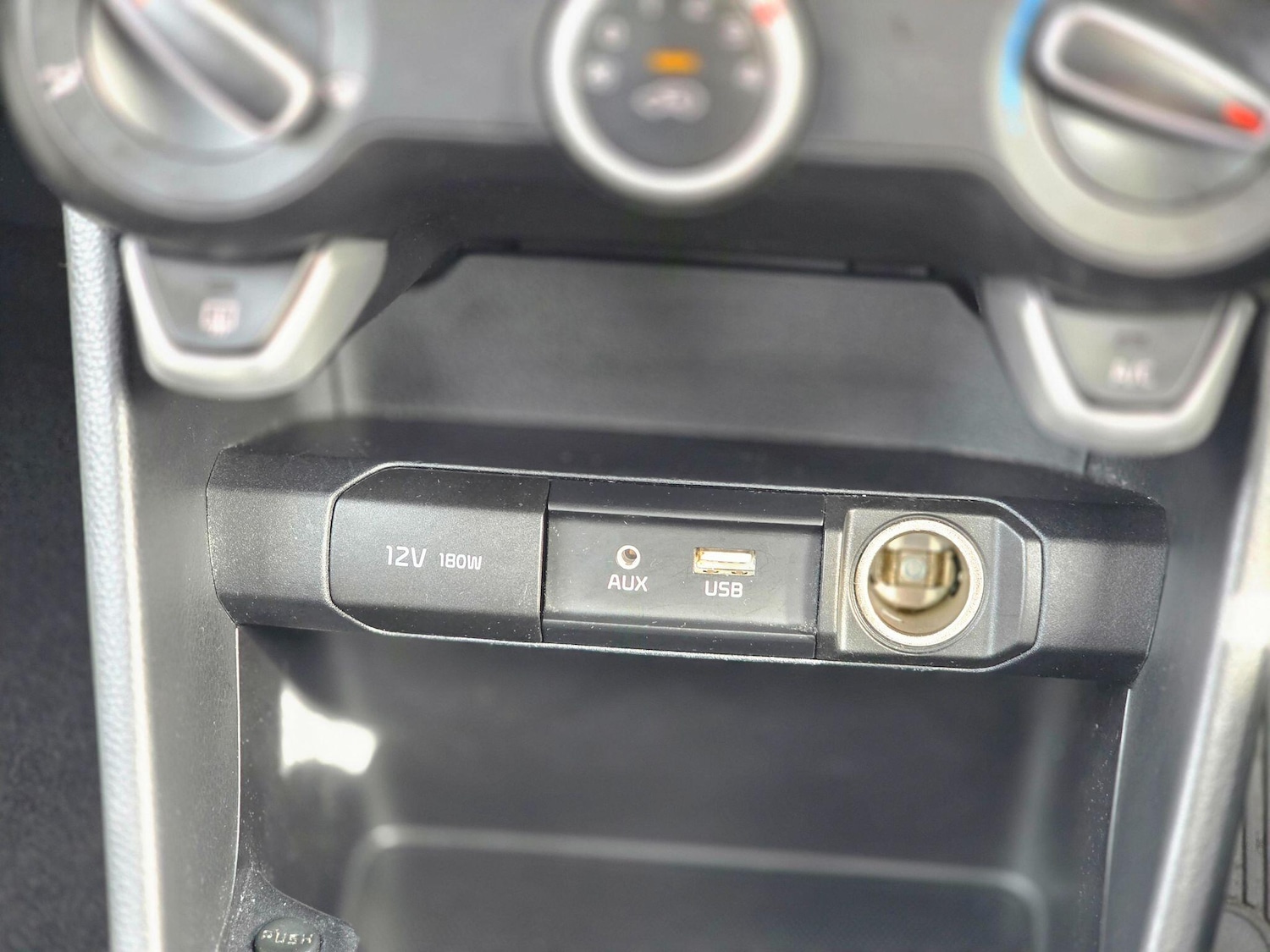 Used Kia Picanto 2018 for sale - 77892669: Photo 39