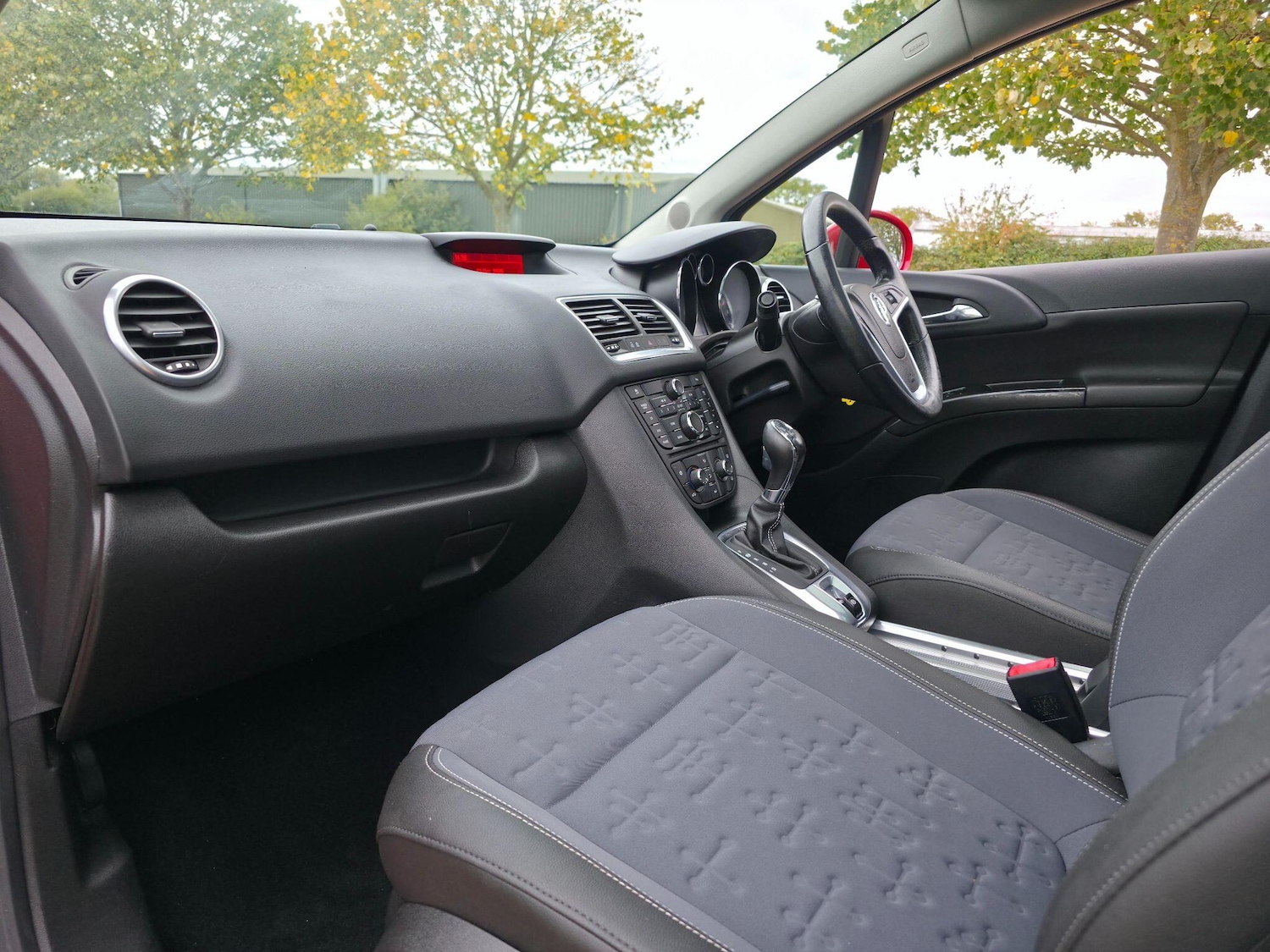 Used Vauxhall Meriva 2016 for sale - 77091572: Photo 25