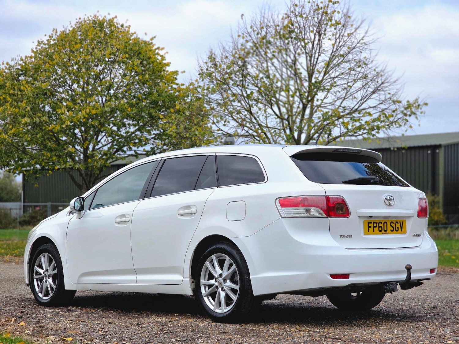 Used Toyota Avensis 2010 for sale - 76388121: Photo 11