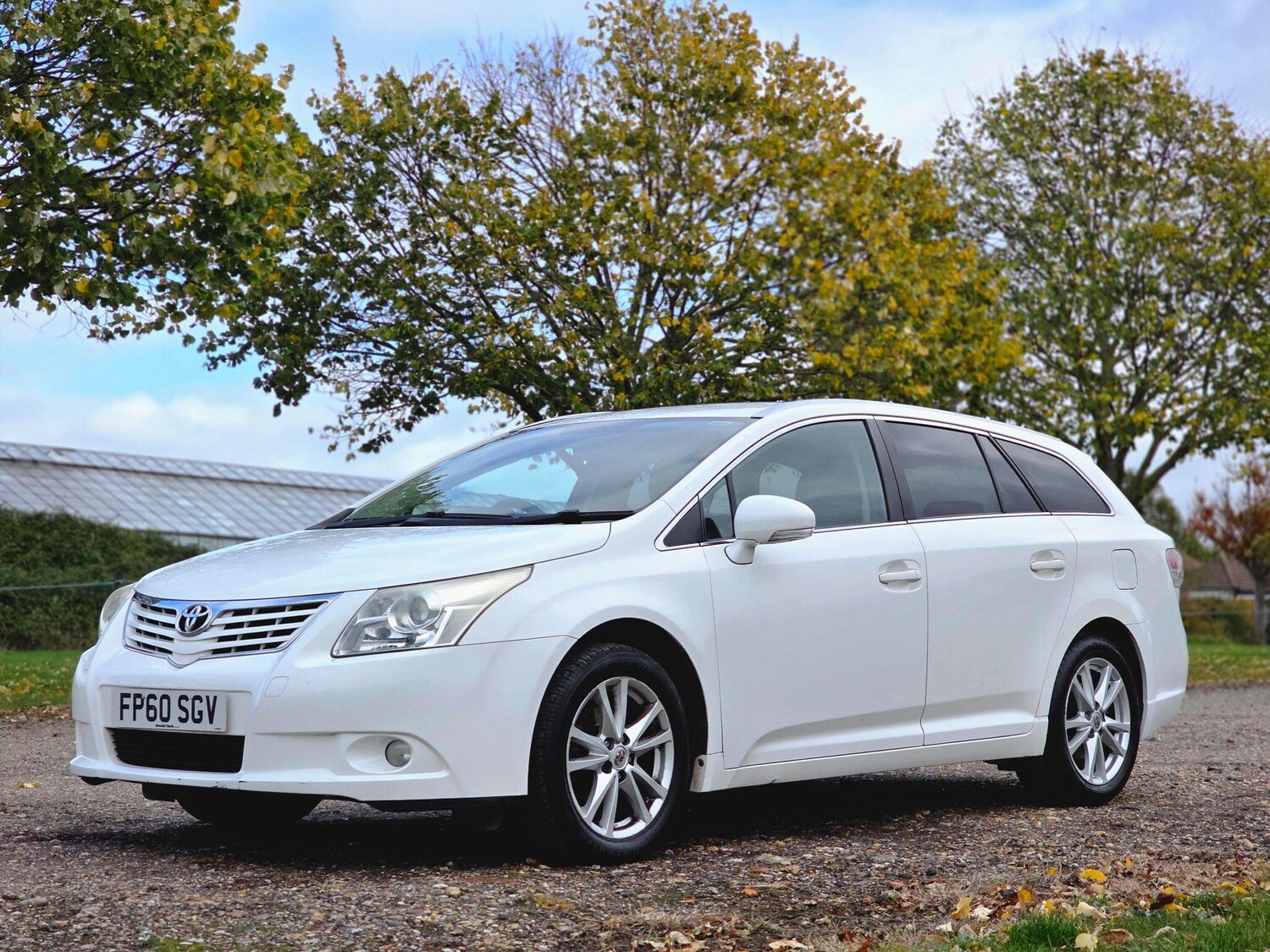 Used Toyota Avensis 2010 for sale - 76388121: Photo 15