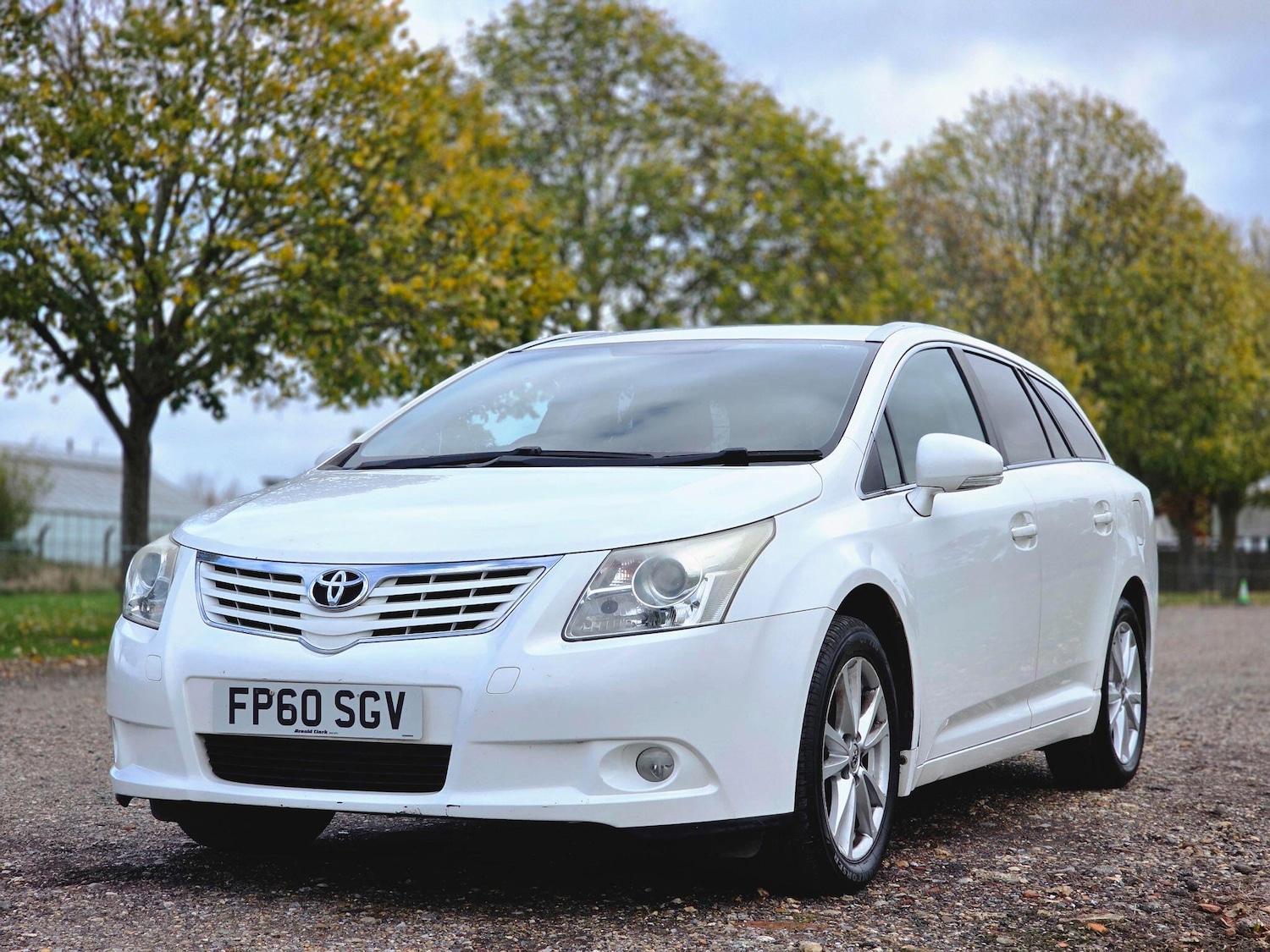 Used Toyota Avensis 2010 for sale - 76388121: Photo 16